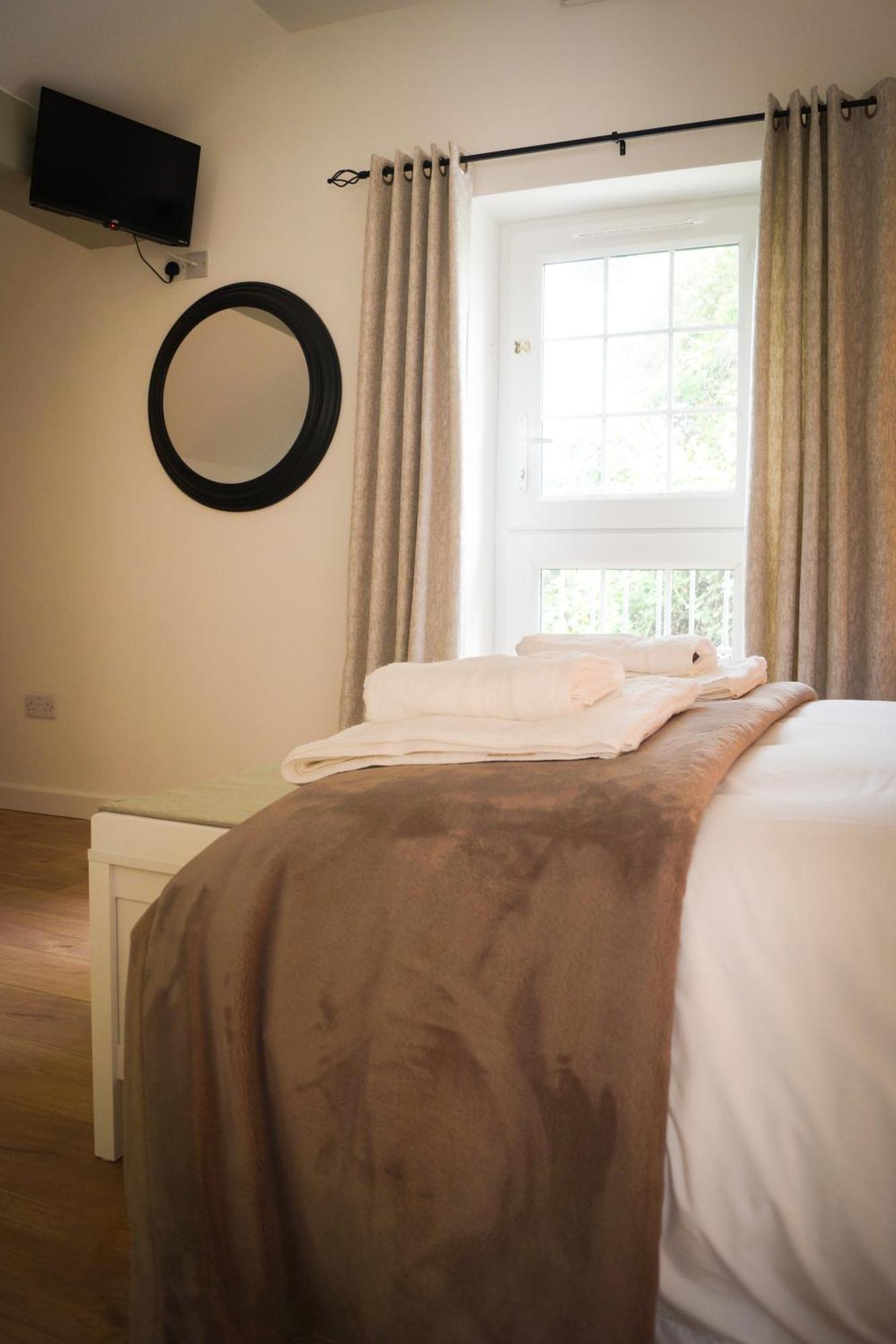 Lemon Tree Rooms - Newly Refurbished Coastal Stay Swyre 外观 照片
