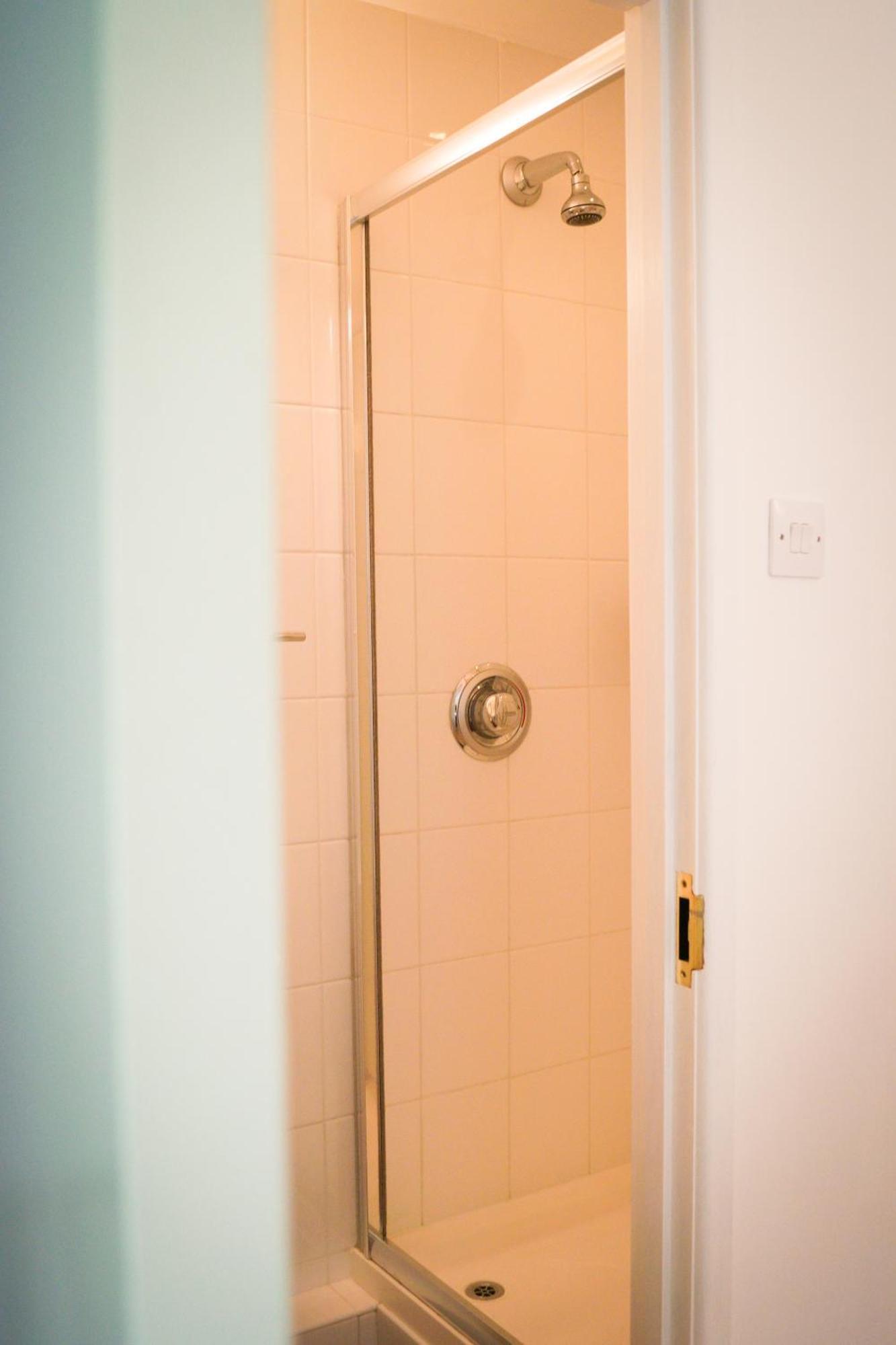 Lemon Tree Rooms - Newly Refurbished Coastal Stay Swyre 外观 照片