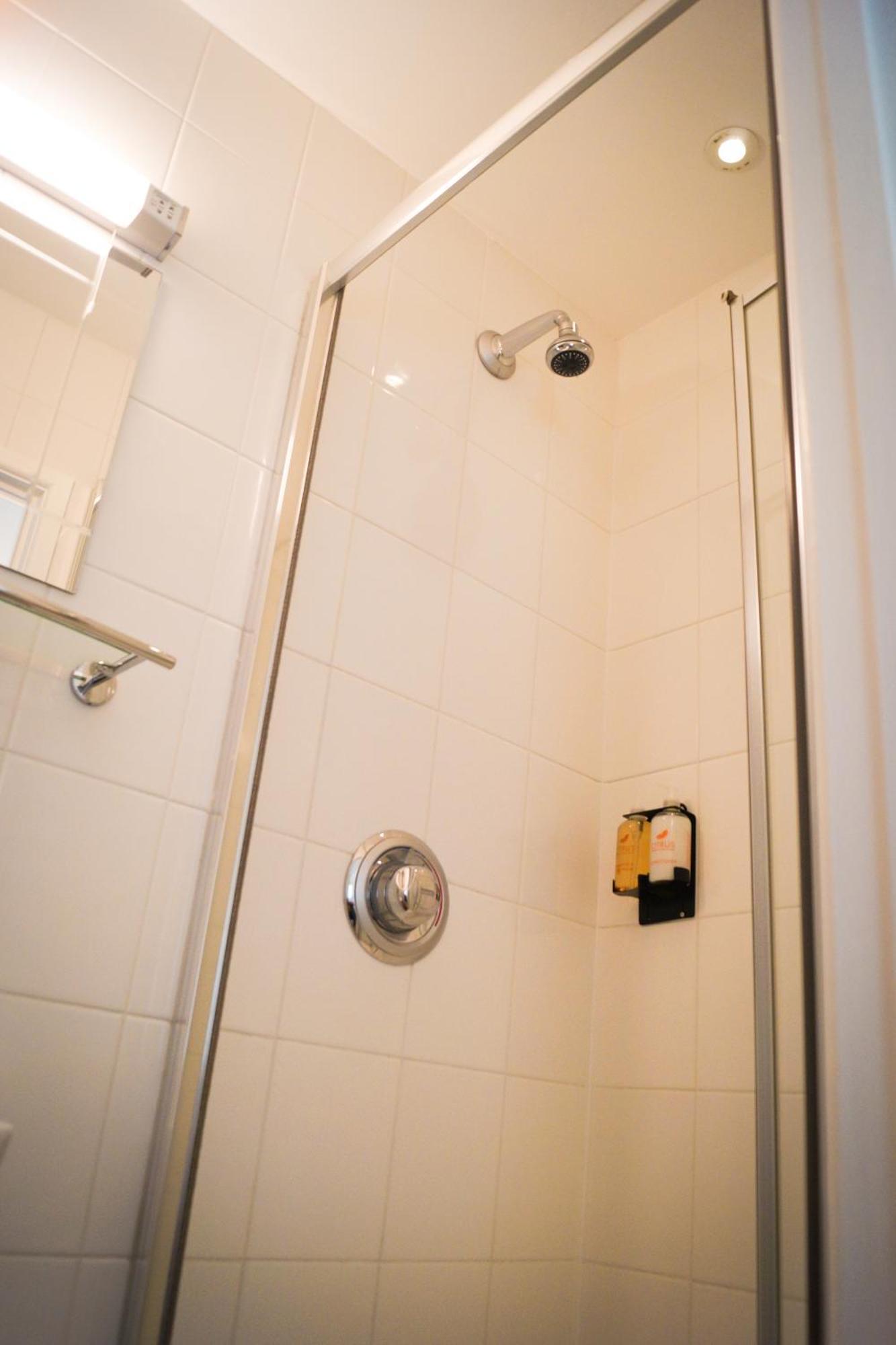 Lemon Tree Rooms - Newly Refurbished Coastal Stay Swyre 外观 照片